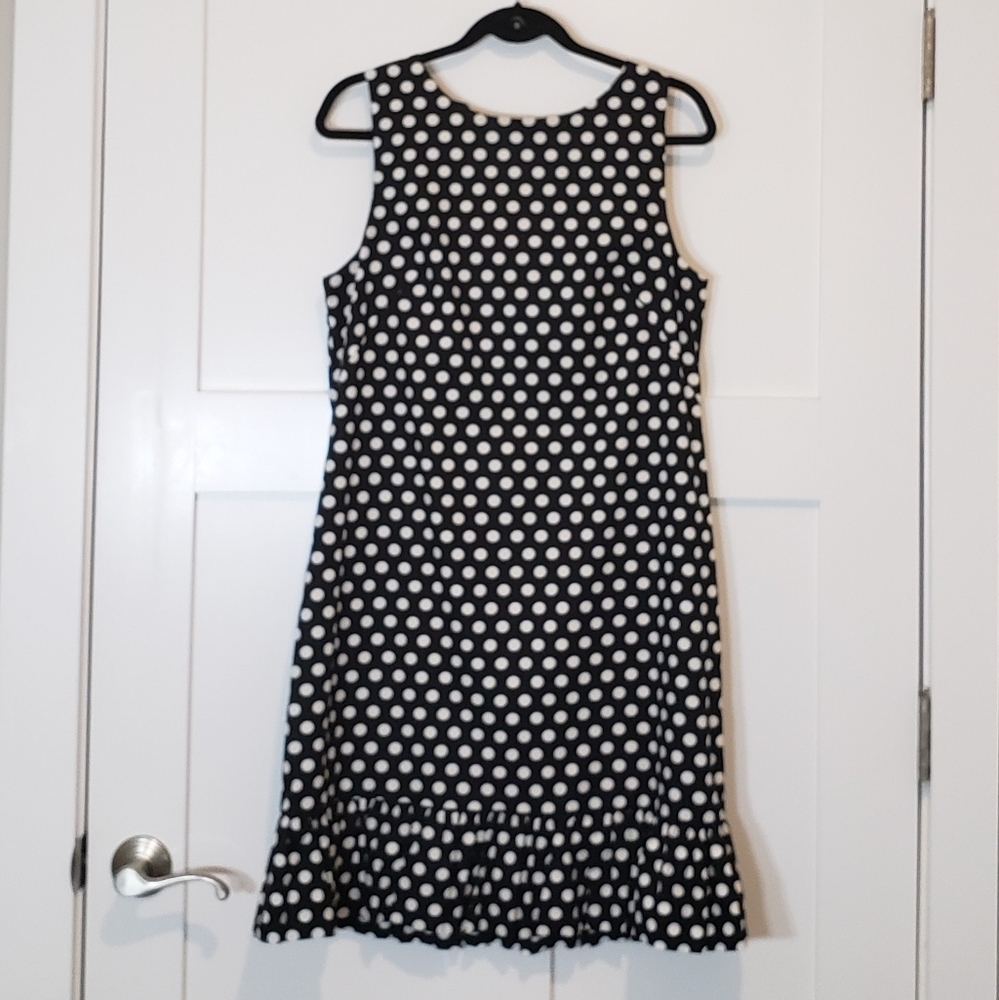 Betsey Johnson Dress Size 12 Midi Sleeveless Black White Polka Dots Ruffled Hem